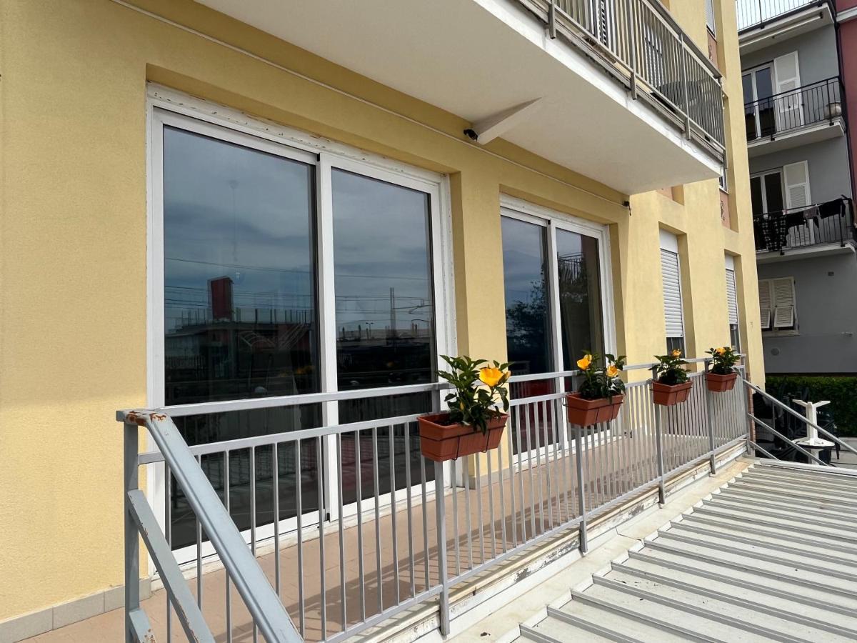 Piccolo Hotel Di Lavagna Exterior photo